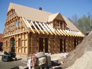 Holzrahmenhaus mit Fachwerk